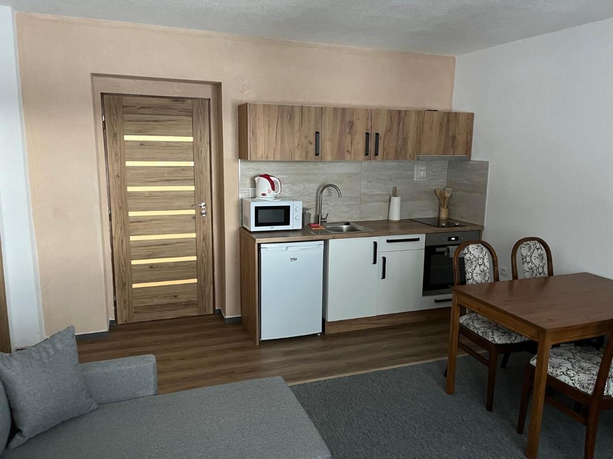A&A Apartmany Lipótszentmiklós Kültér fotó