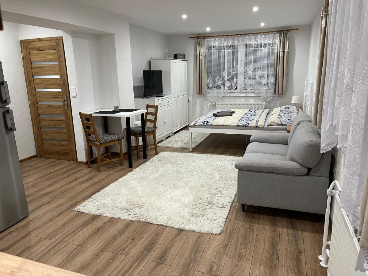 A&A Apartmany Lipótszentmiklós Kültér fotó