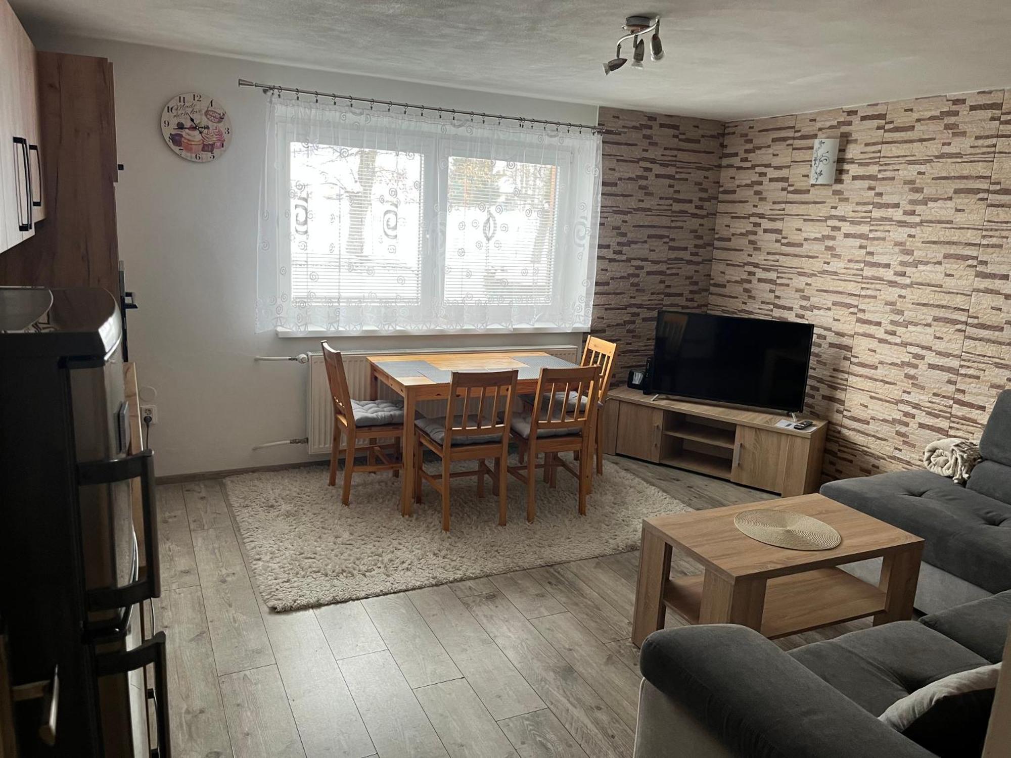 A&A Apartmany Lipótszentmiklós Kültér fotó